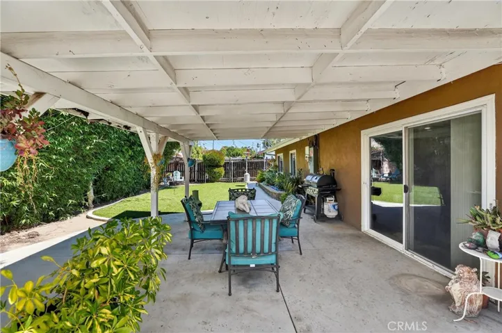 2239 Farringdon, Pomona, California 91768