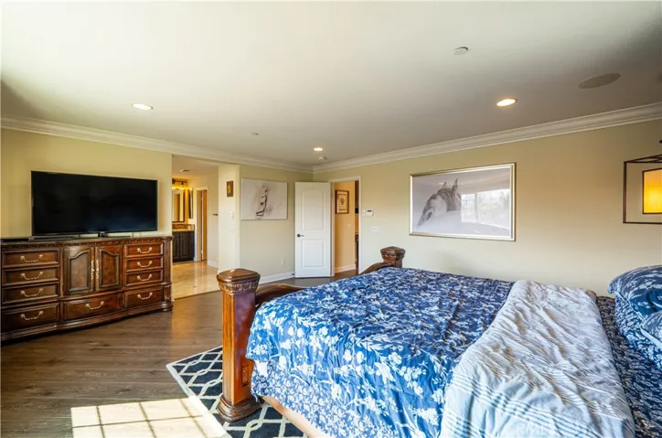 13985 Riverglen, Eastvale, California 92880