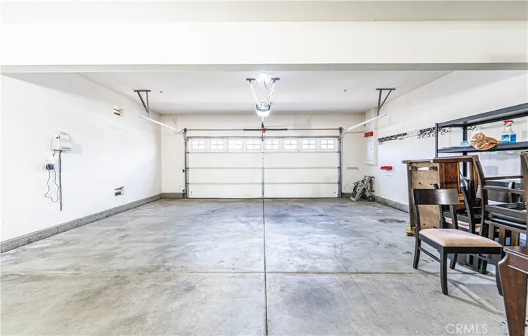 13985 Riverglen, Eastvale, California 92880