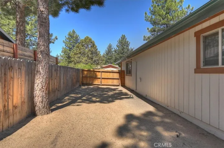320 Eider Drive, Big Bear City, California 92314