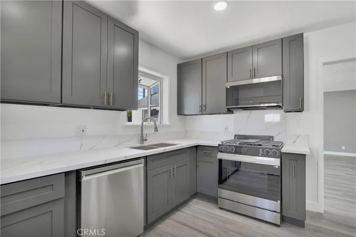 18234 Sugarman Street, Tarzana, California 91356