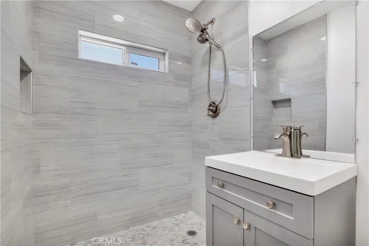 18234 Sugarman Street, Tarzana, California 91356