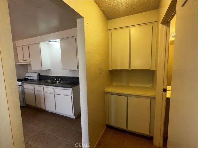 11661 11665 White Avenue 4, Adelanto, California 92301