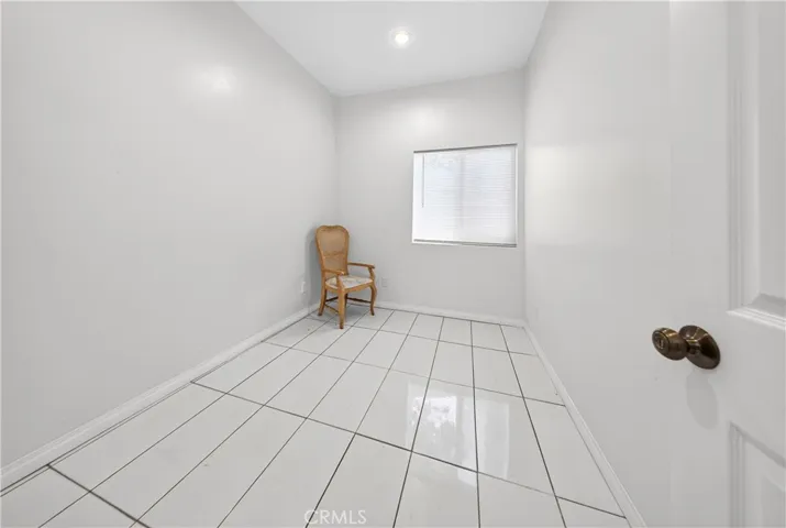 9959 Wisner, San Fernando, California 91345