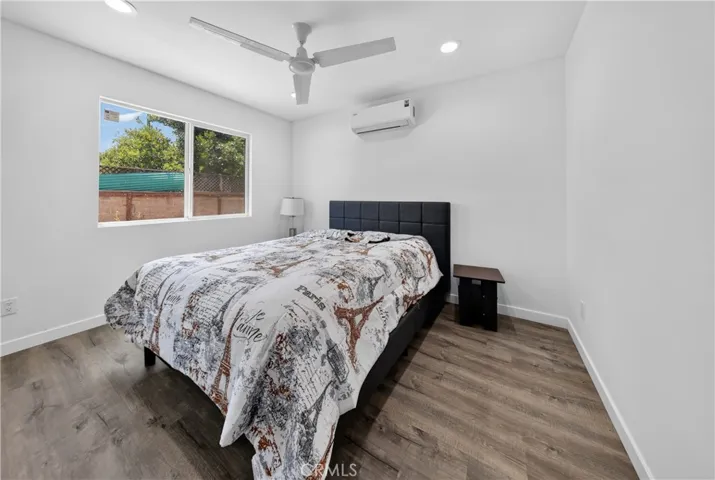 9959 Wisner, San Fernando, California 91345