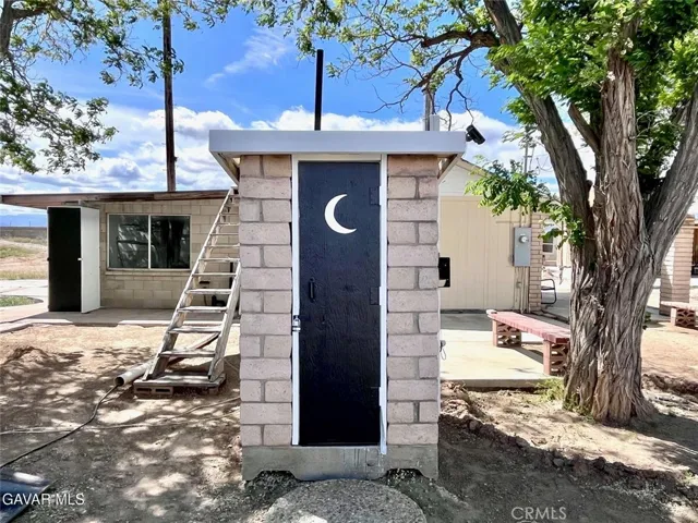 38960 12th St East E, Palmdale, California 93550