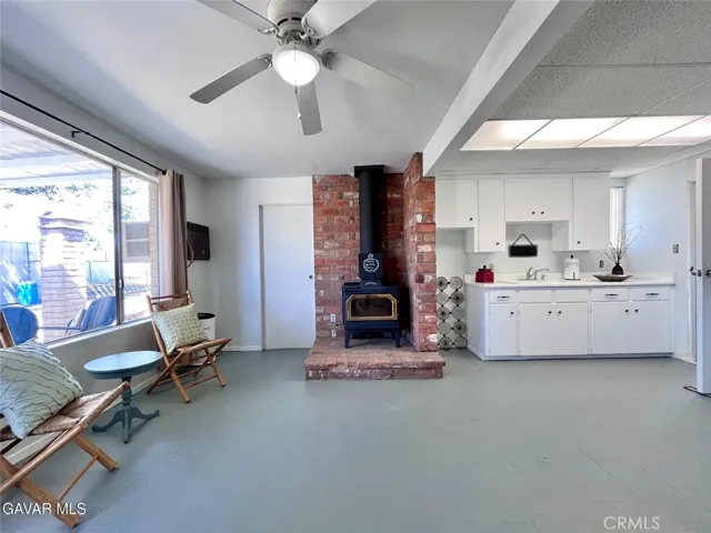 38960 12th St East E, Palmdale, California 93550