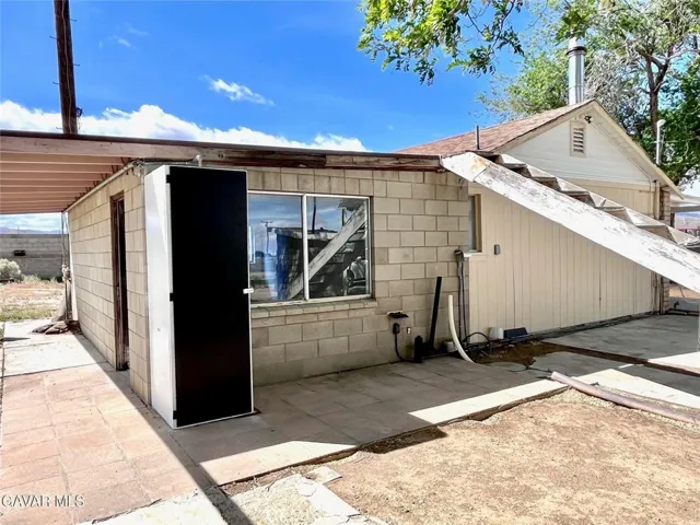 38960 12th St East E, Palmdale, California 93550