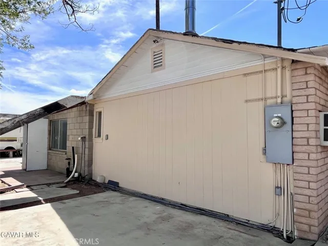 38960 12th St East E, Palmdale, California 93550