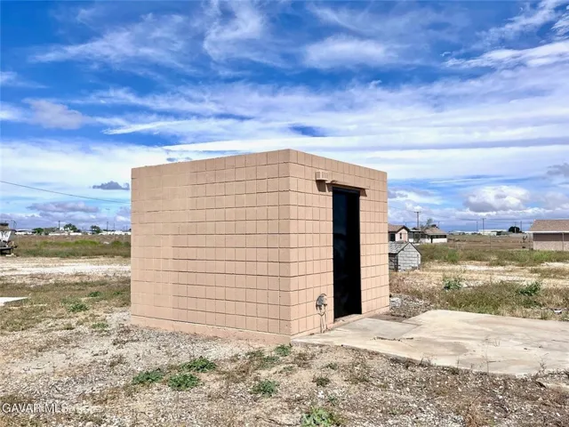 38960 12th St East E, Palmdale, California 93550