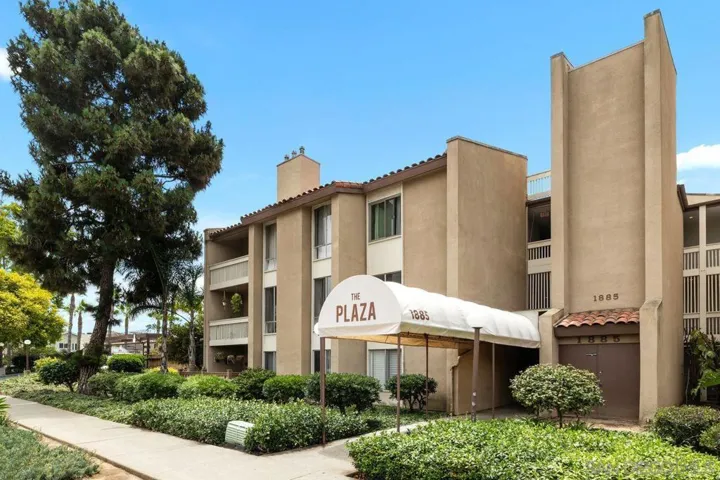 1855 Diamond 5-230, San Diego, California 92109