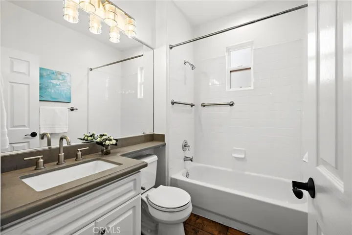 Main Floor Full Bathroom