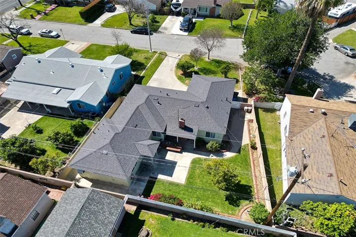 Great Cul-de-sac location on a quiet street. Just minutes from shopping, restaurants, public transportation and West Covina Plaza.