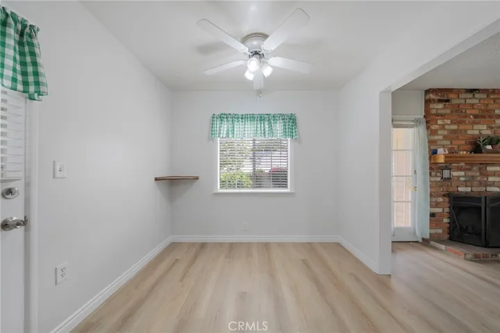 Dining area in kitchen