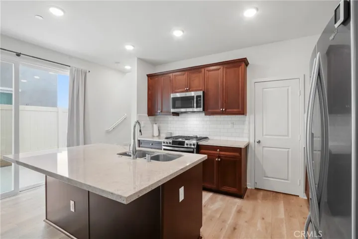 1604 Ruedy, Upland, California 91784