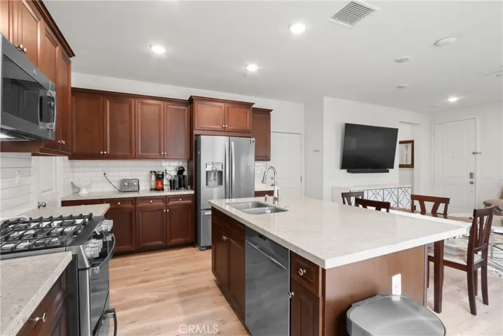 1604 Ruedy, Upland, California 91784