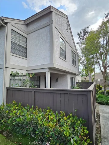 9060 Candlestick, Cypress, California 90630