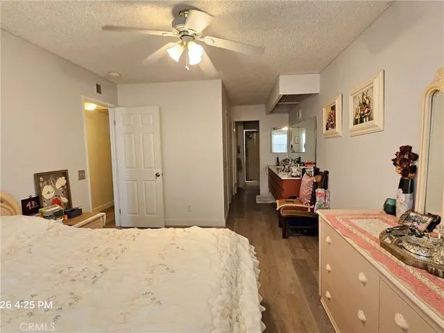 9060 Candlestick, Cypress, California 90630