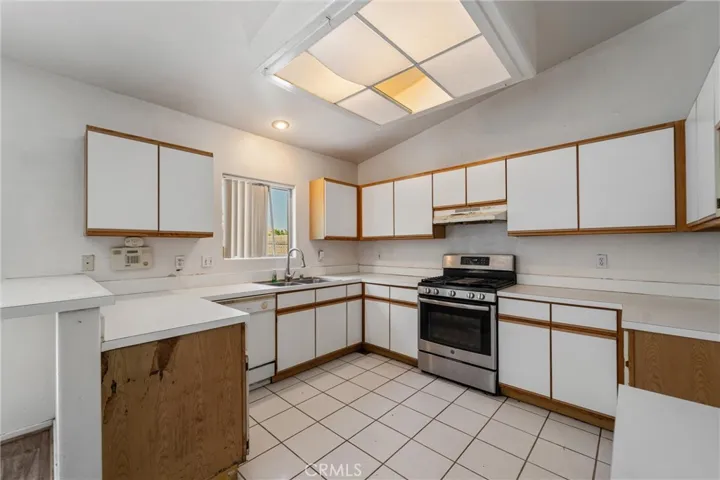 68185 Tortuga Road, Cathedral City, California 92234