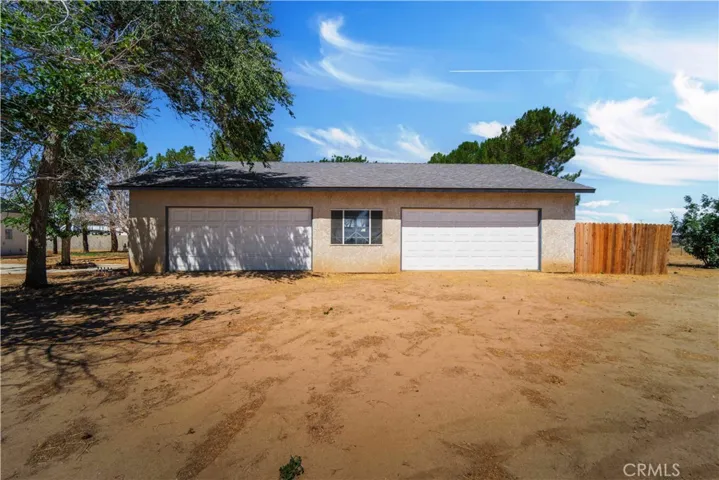 4 Car Detached garage