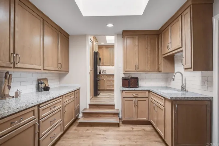 2211 Winterwarm Dr, Fallbrook, California 92028