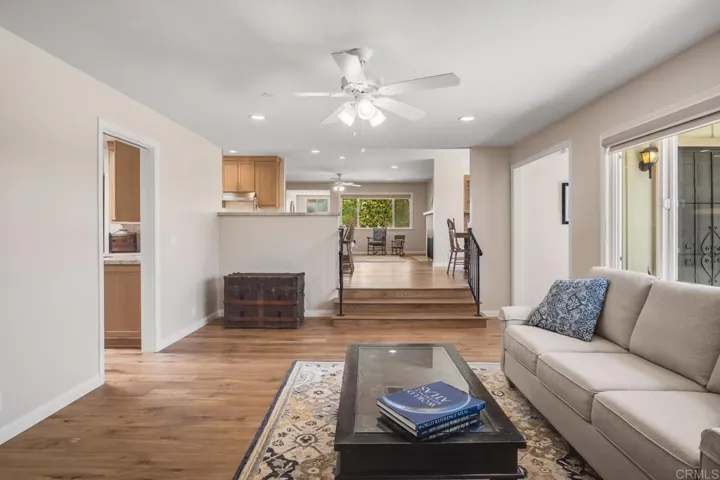 2211 Winterwarm Dr, Fallbrook, California 92028