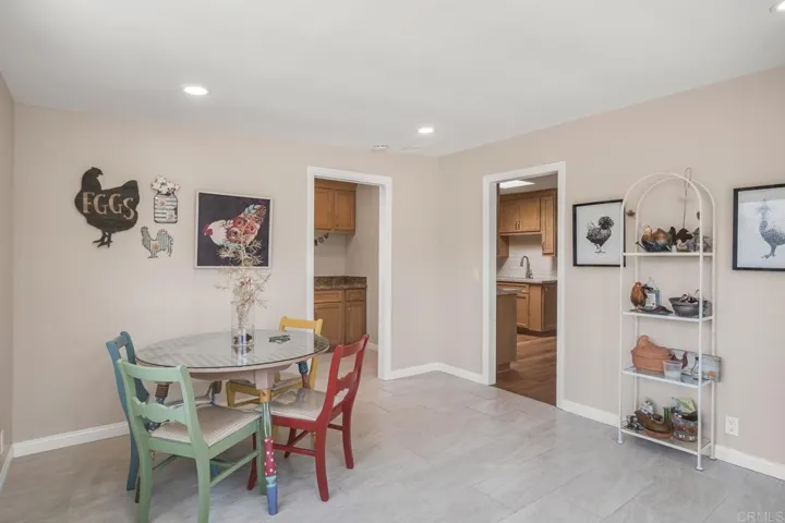 2211 Winterwarm Dr, Fallbrook, California 92028