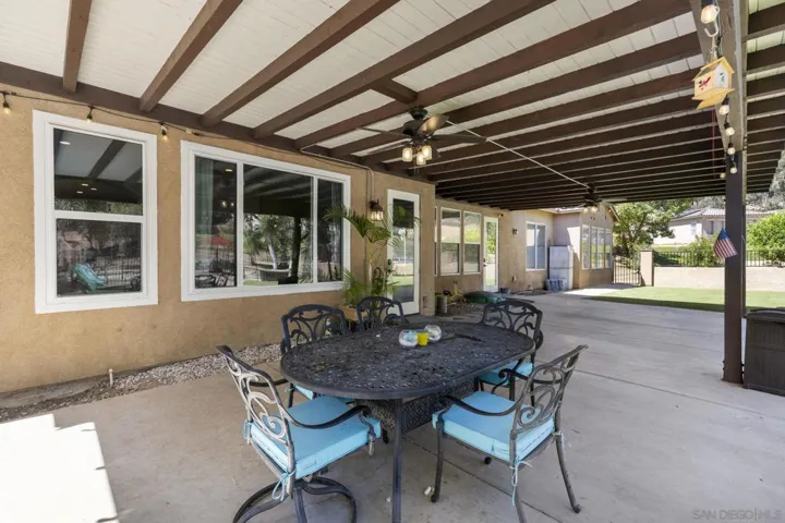 26138 Wyndemere, Escondido, California 92026