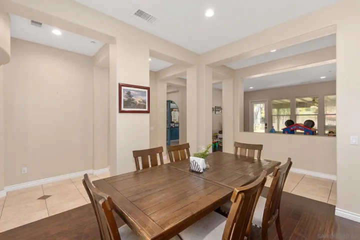 26138 Wyndemere, Escondido, California 92026