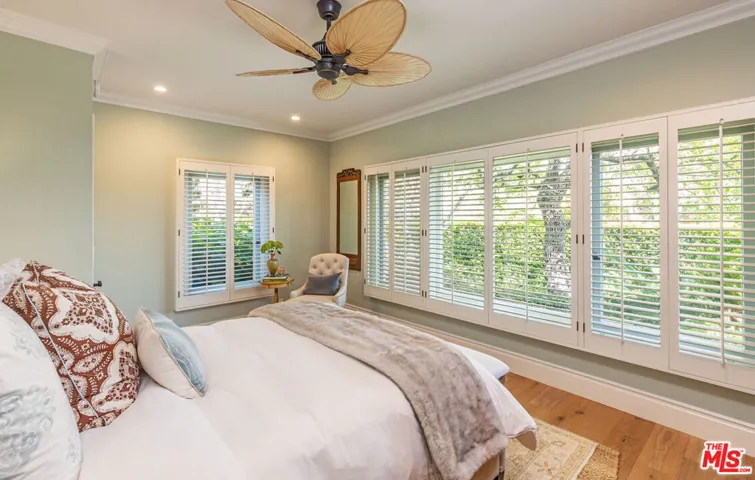 1185 Corsica Drive, Pacific Palisades, California 90272
