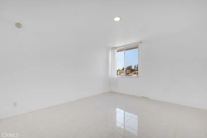 5301 Balboa Boulevard, Encino, California 91316