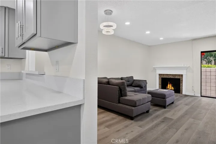 15125 Nordhoff 20, North Hills, California 91343
