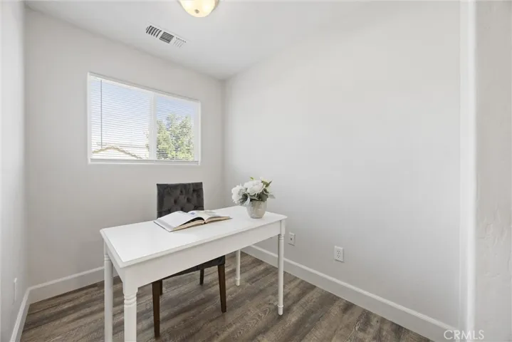 11401 Eresma Drive, Bakersfield, California 93311