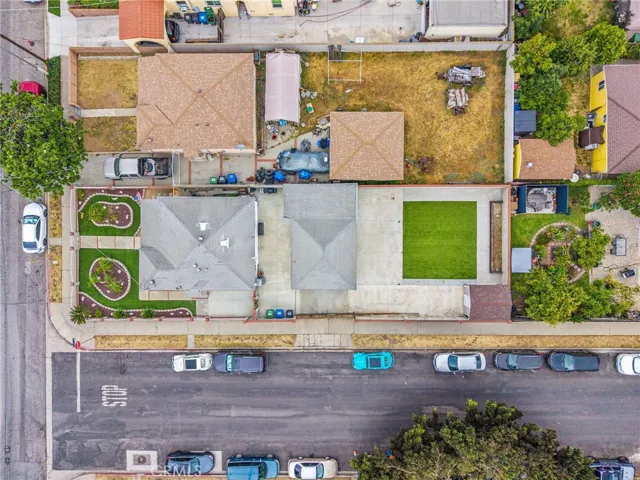 1502 Lakme Avenue, Wilmington, California 90744