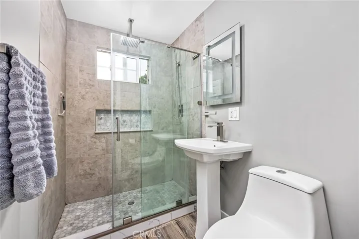 1502 Lakme Avenue, Wilmington, California 90744