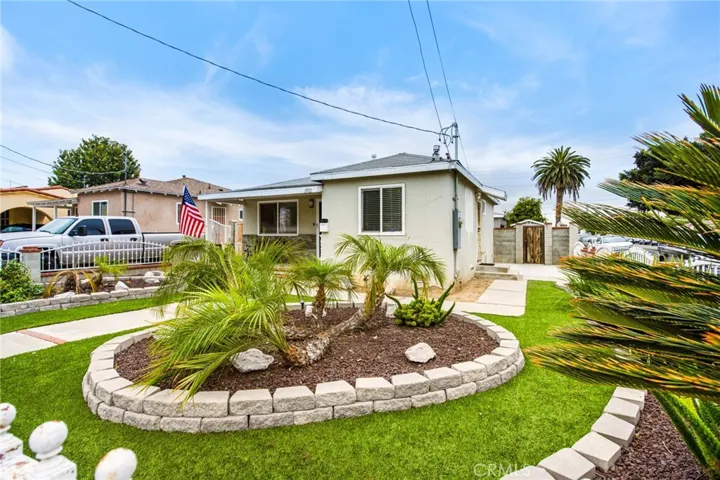 1502 Lakme Avenue, Wilmington, California 90744