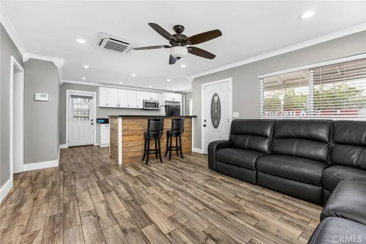 1502 Lakme Avenue, Wilmington, California 90744