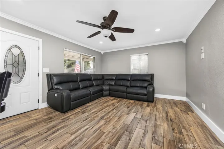 1502 Lakme Avenue, Wilmington, California 90744