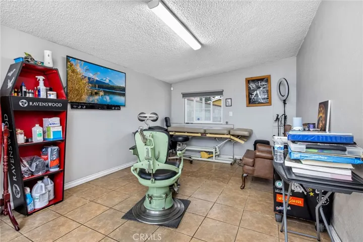 1502 Lakme Avenue, Wilmington, California 90744