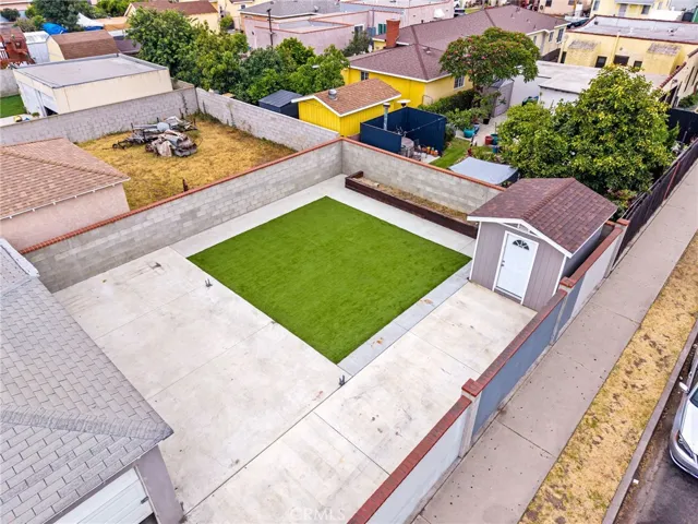 1502 Lakme Avenue, Wilmington, California 90744