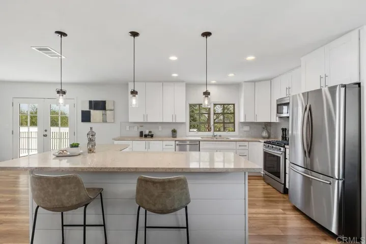 1271 Alta Vista Drive, Vista, California 92084
