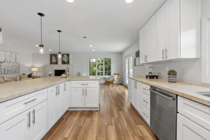 1271 Alta Vista Drive, Vista, California 92084