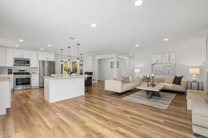 1271 Alta Vista Drive, Vista, California 92084