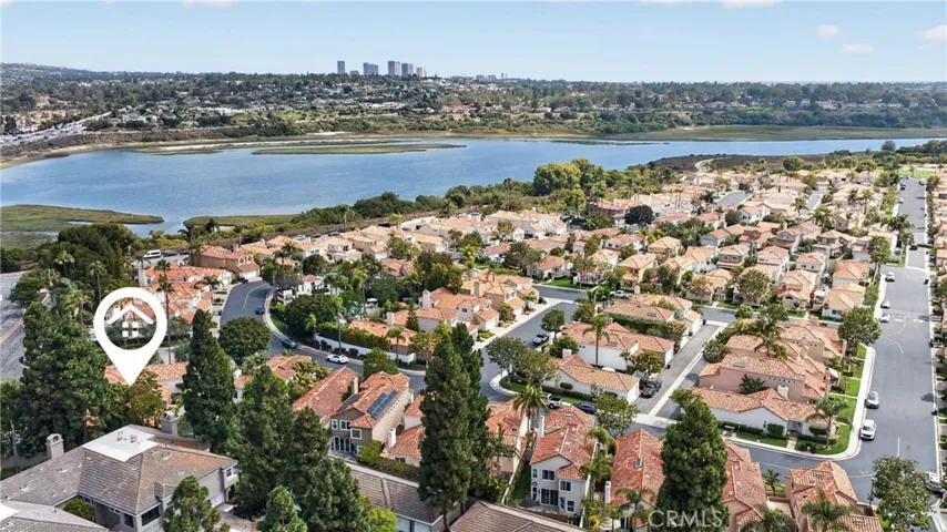 1 Cormorant Circle, Newport Beach, California 92660