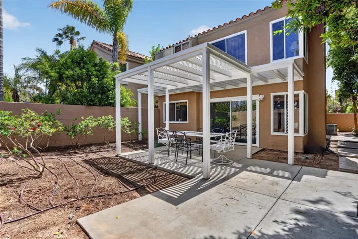 1 Cormorant Circle, Newport Beach, California 92660