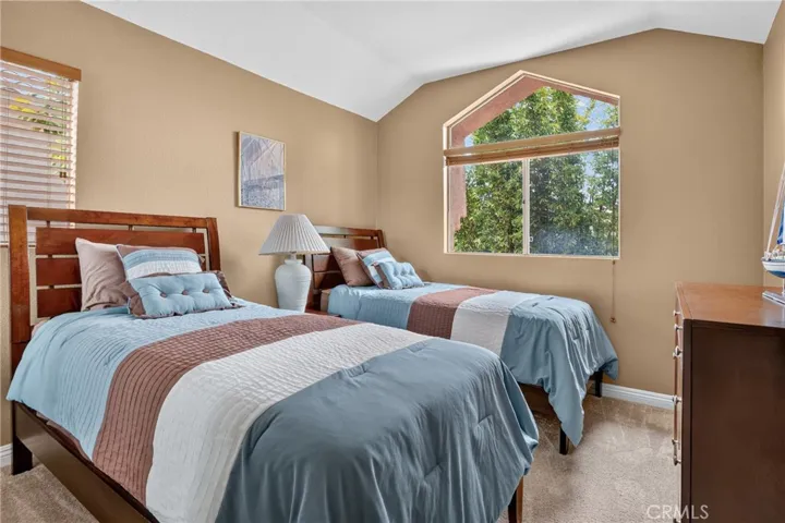 1 Cormorant Circle, Newport Beach, California 92660