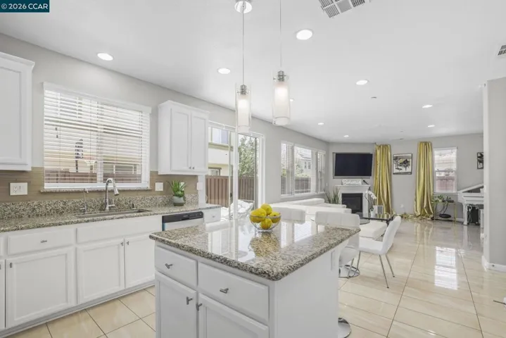 2273 Toscana Dr, Pittsburg, California 94565