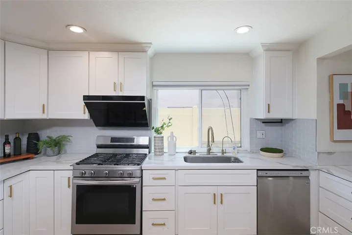 2926 Persimmon, Fullerton, California 92835