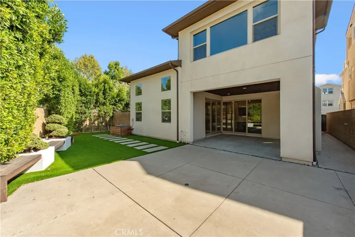 139 Spiral, Irvine, California 92618