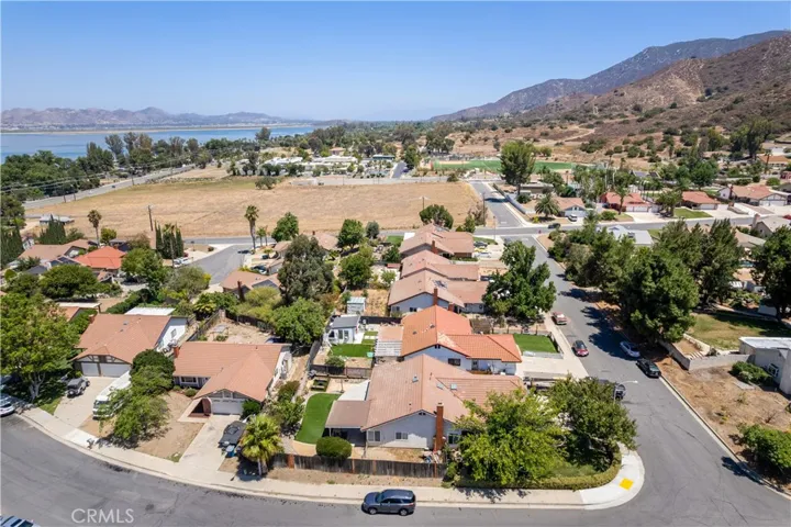 16074 Union Avenue, Lake Elsinore, California 92530